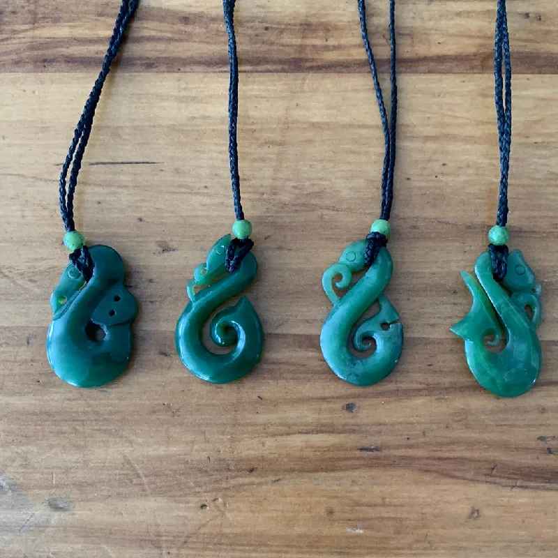 Women's gift necklaces-Jade Manaia Necklace