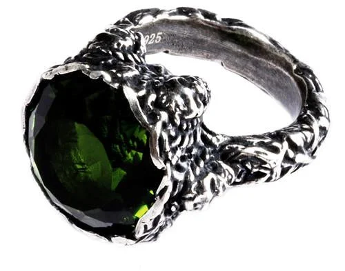 Women's mother-daughter rings-Emerald Gravedigger Memento Mori Ring