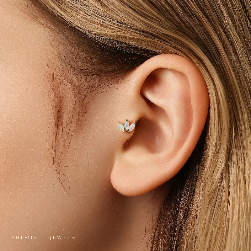 Women's waterproof earrings-Tiny 3 Leaf Opal Threadless Flat Back Tragus Stud, 20,18,16ga, 5-10mm, Unisex, Surgical Steel, SHEMISLI SS584