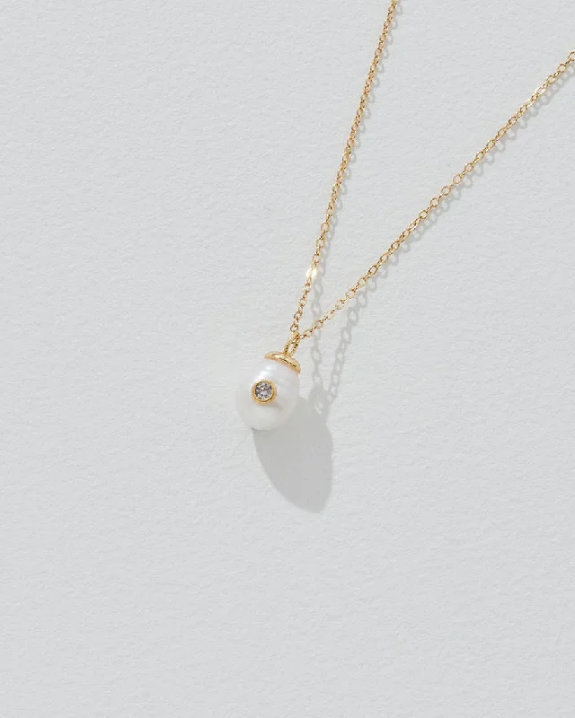 Women's friendship necklaces-Birthstone Pearl Pendant April