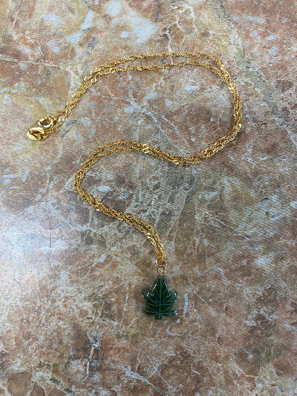 Affordable women's necklaces-Gold Maple Jade Necklace