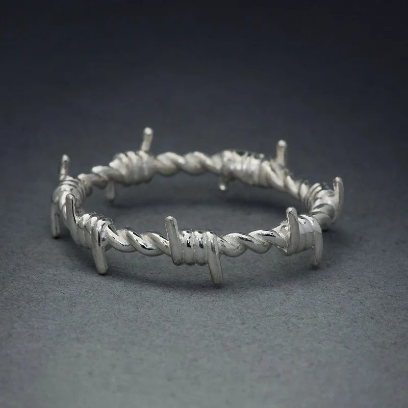 High-end women's rings-Barbed Wire Ring