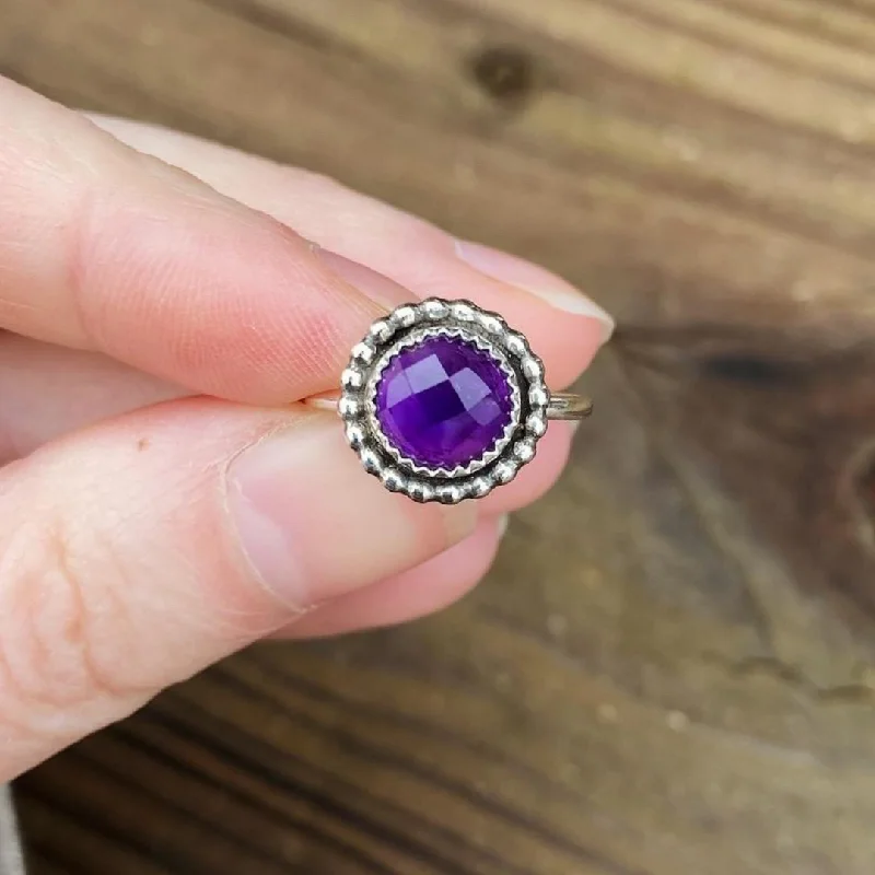 Women's eternity rings-Amethyst Stacking Ring // Size 5 // Ready to Ship