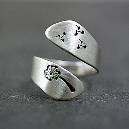 Women's wedding rings-Beautiful Silver Winding Dandelion Ring