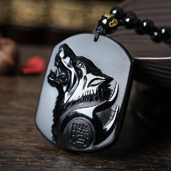 Women's Christmas necklaces-Obsidian Wolf Head Pendant Necklace