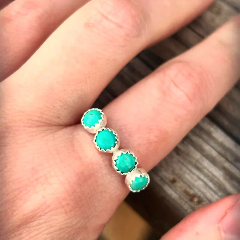 Women's ruby rings-Lone Mountain Turquoise Ring // Size 9 // Ready to Ship