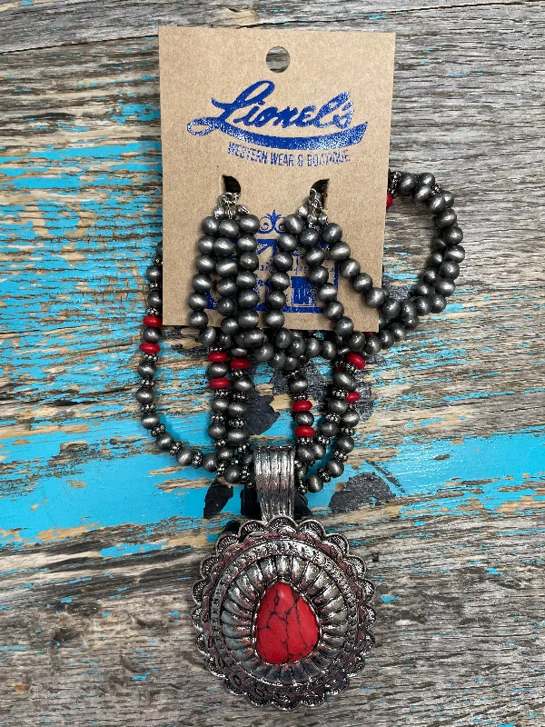 Women's crystal necklaces-Fashion Red Concho on Navajo Pearls Necklace