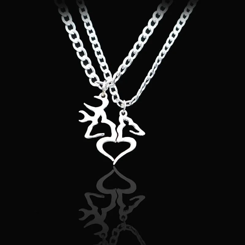 Women's couple necklaces-Buck And Doe Heart Pendant Couples Necklace Set