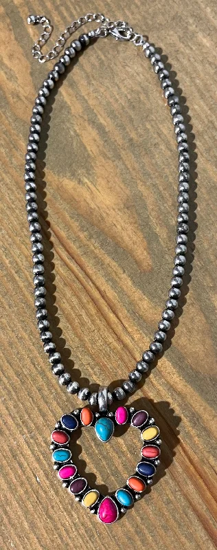 Women's everyday necklaces-Mini Navajo Pearl Fashion Necklace w/ Multi Heart