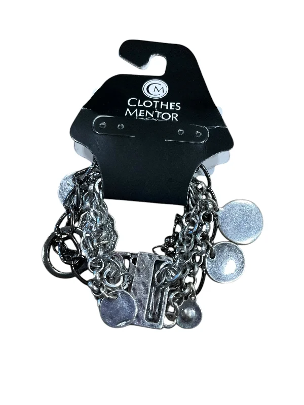 Women's sterling silver bangles-Bracelet Charm By Clothes Mentor