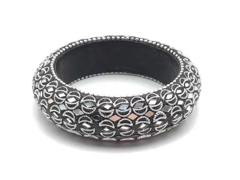 High-end women's bangles-Bracelet Bangle By Clothes Mentor